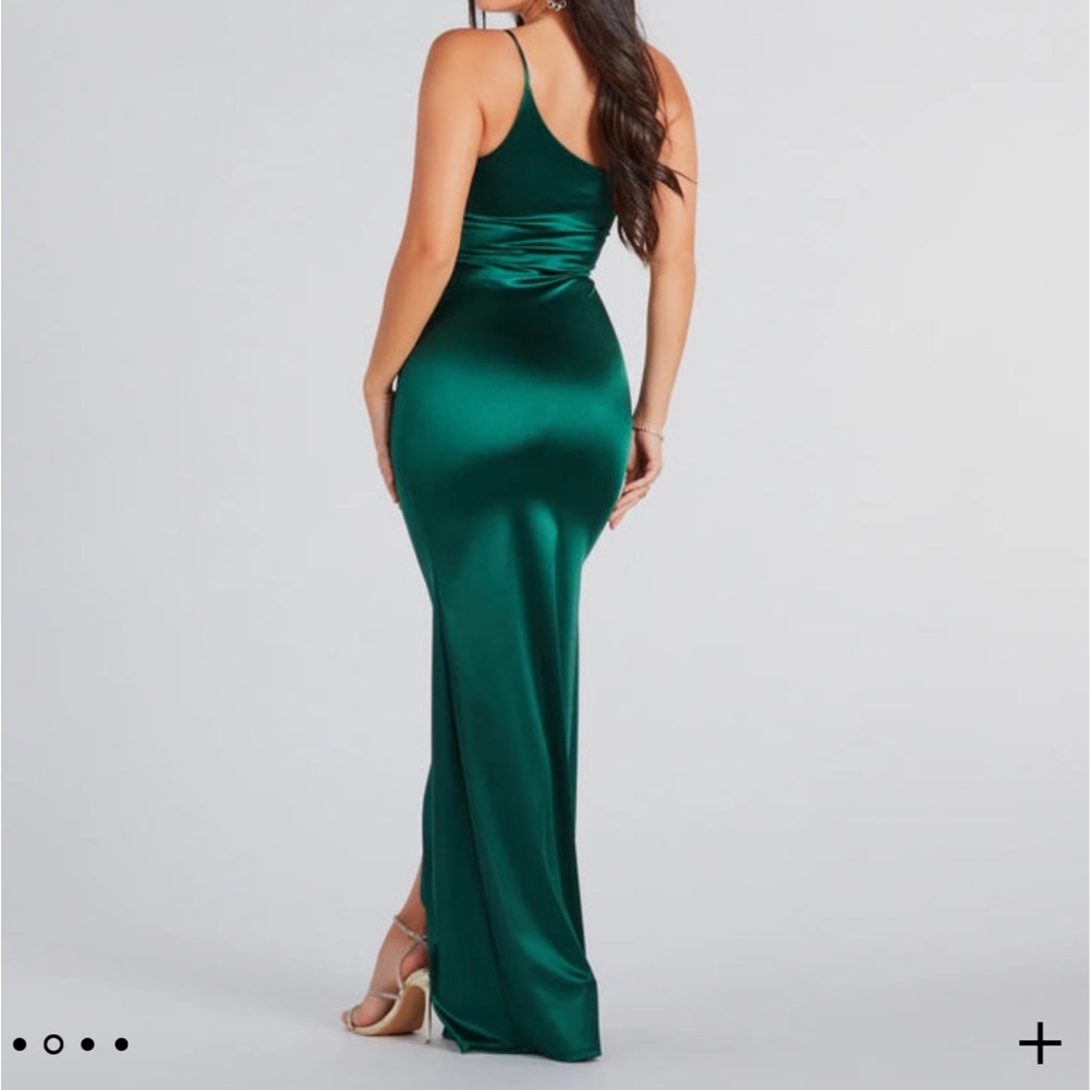 Windsor Kori Formal Satin One-Shoulder Slit Long Dress